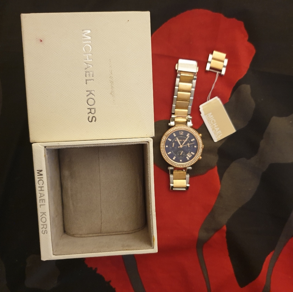 Authentic michael kors watch
